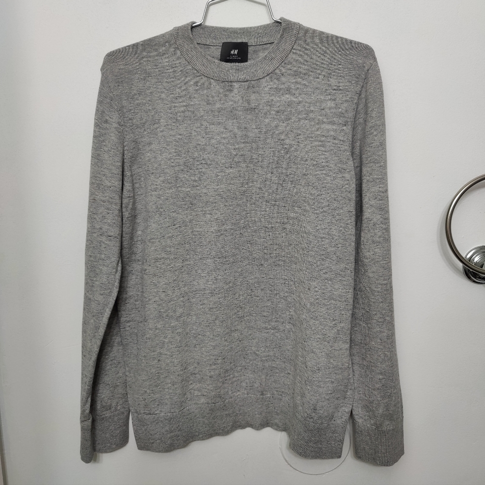 H&M slim fit cotton round neck sweater gray size medium